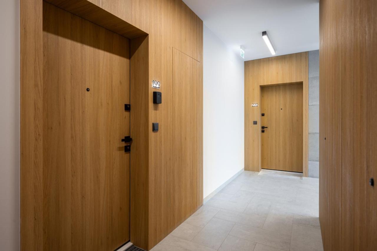 Wola Nakielska Comfort Apartment Varsóvia Exterior foto